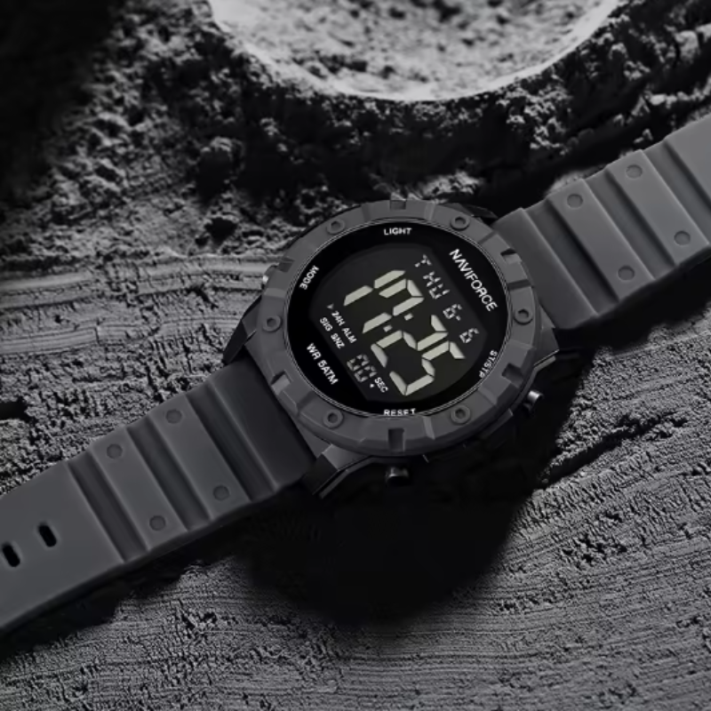 Naviforce-NF7110 waterdive military sports watch