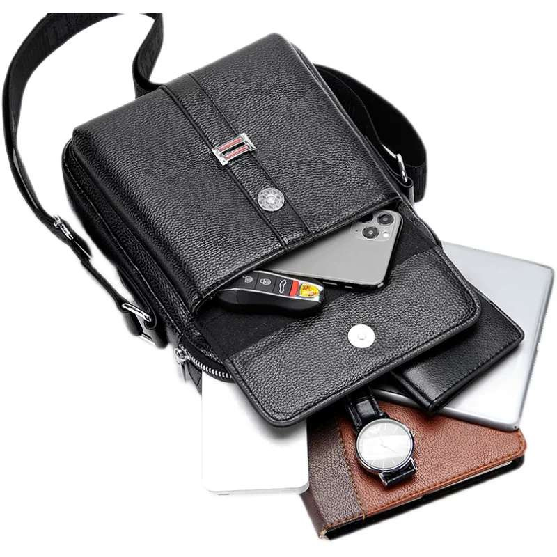 Men's multi pocket leather bag for travel/fashion/outing